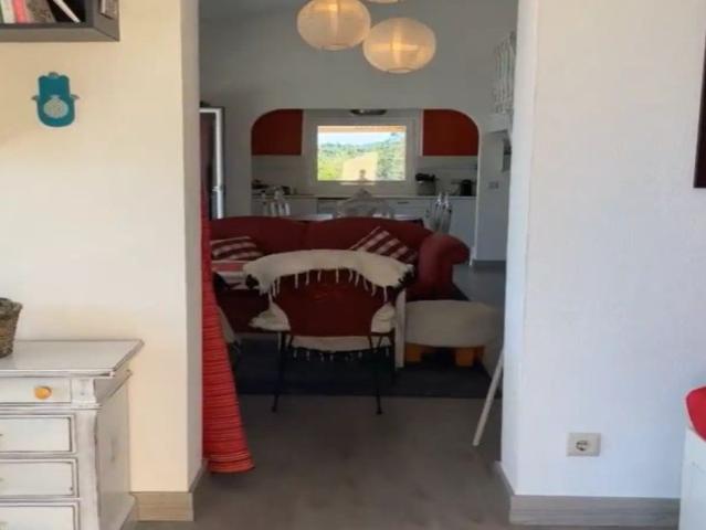 5 bedroom apartment for rent in Tomar, pets and smoking allowed