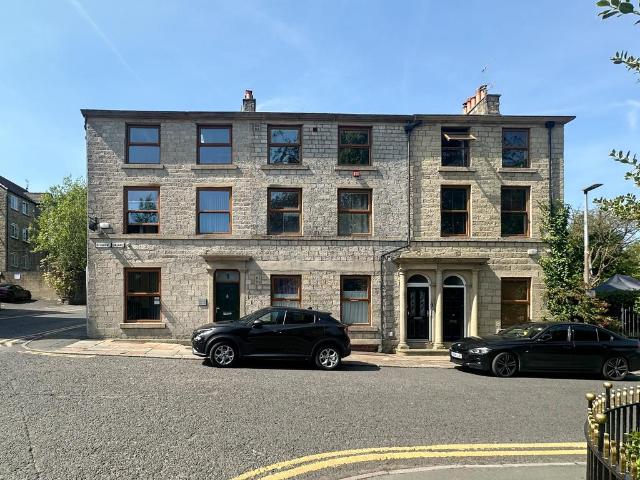 5 bedroom apartment for sale