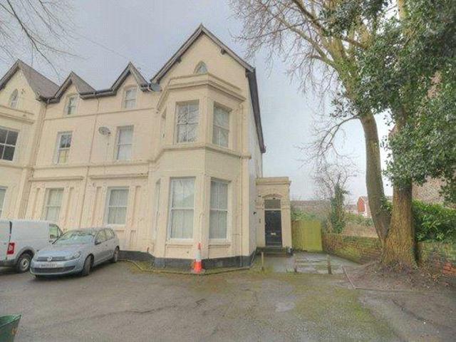 4 bedroom apartment for sale