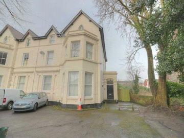 4 bedroom apartment for sale