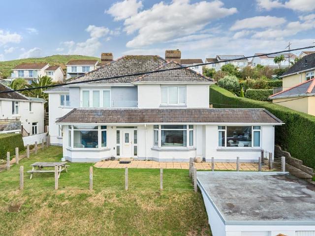 5 bedroom apartment for sale
