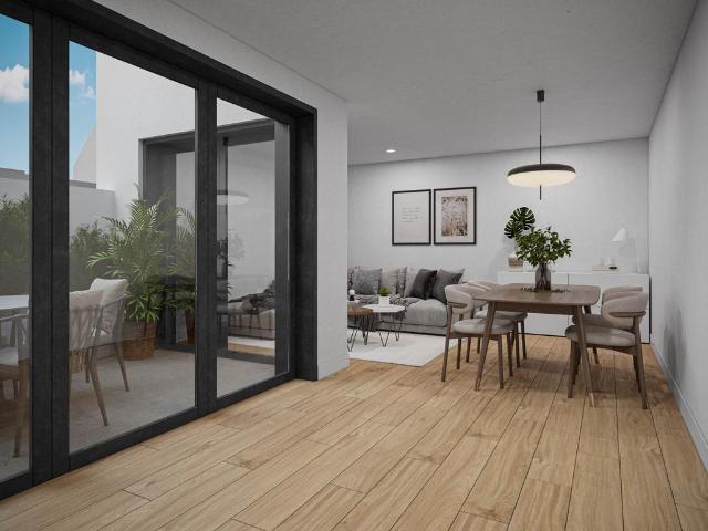 5 bedroom apartment for sale