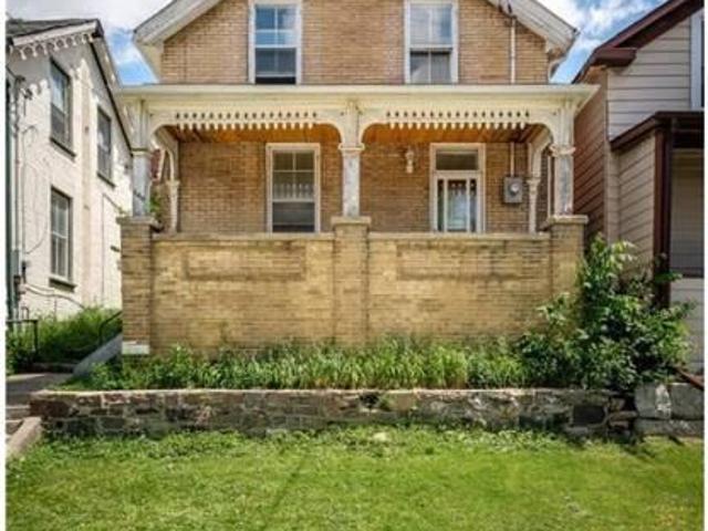 5 Bedroom Apartment Peterborough ON 105022308