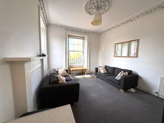5 bedroom apartment to rent