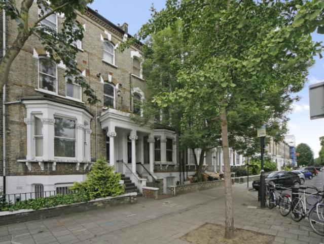 5 bedroom apartment to rent