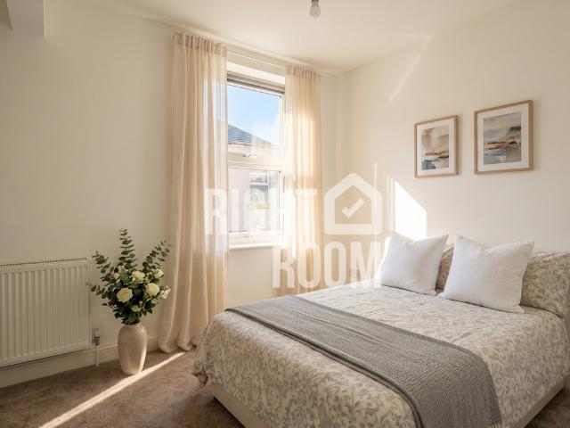 5 bedroom apartment to rent