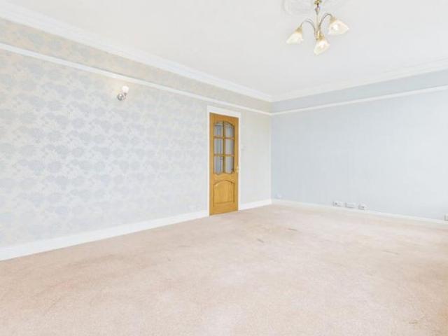 5 bedroom apartment to rent