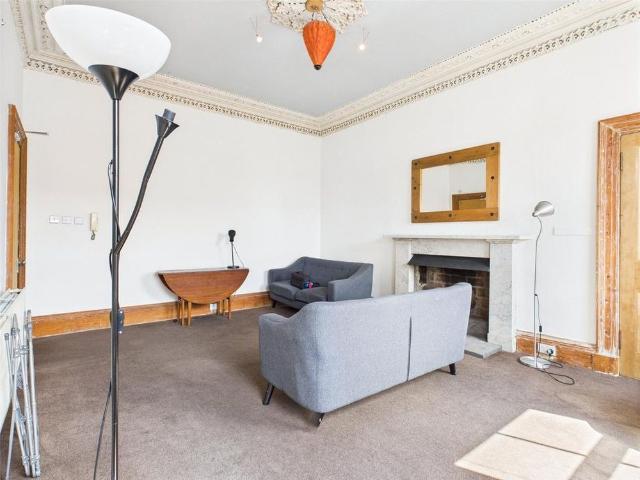 5 bedroom apartment to rent