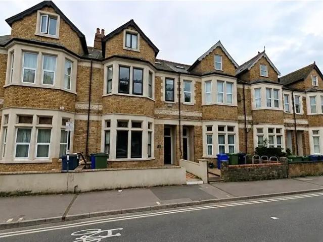 5 Bedroom Apartment To Rent In Cowley Road, Oxford, OX4
