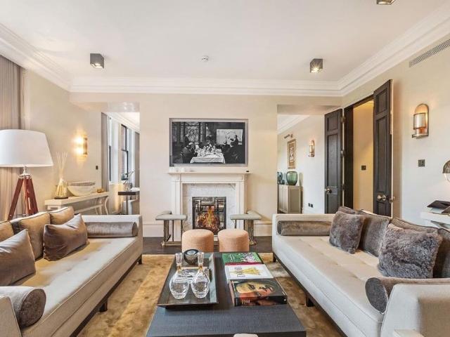 5 bedroom apartment to rent in Knightsbridge, Hans Place SW1X