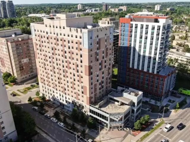 5 Bedroom Apartment Waterloo ON LS99070841
