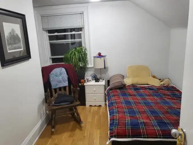 5 Bedroom Apartment Winnipeg MB 105198625