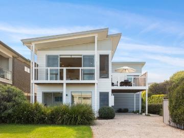 5 bedroom Architectural Home Uninterrupted Picturesque Views