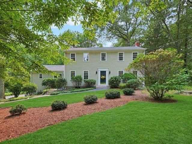 5 bedroom, Attleboro MA 02703 105536711