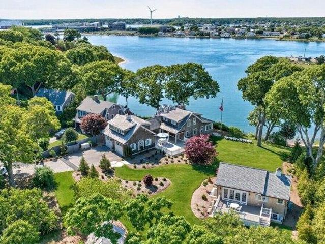 5 bedroom, Bourne MA 02532 105574748