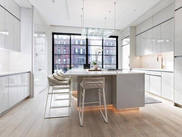 5 bedroom, Boston MA 02118 105561773