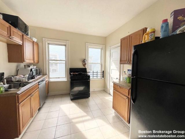 5 bedroom, Boston MA 02125 LS99046210