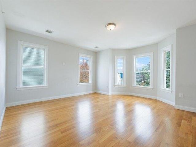 5 bedroom, Boston MA 02122 105439108