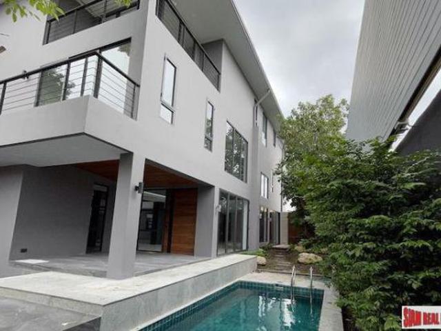 5 bedroom, Bangkok Bangkok for rent 104363845