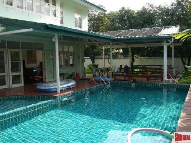 5 bedroom, Bangkok Bangkok for sale 103369513
