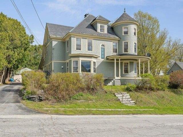 5 bedroom, Barre VT 05641 105476359