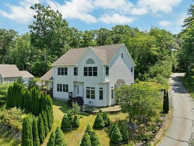 5 bedroom, Belmont NH 03220 105652857