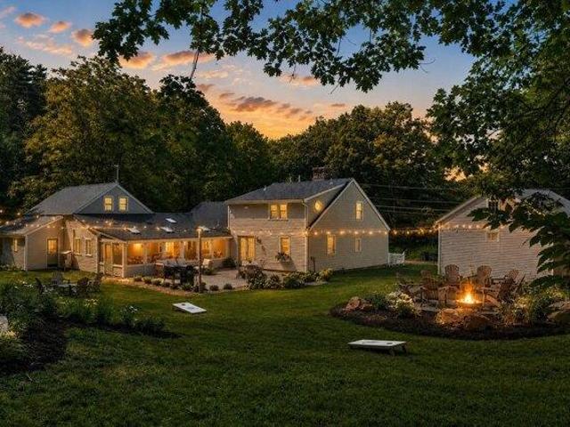 5 bedroom, Belmont NH 03220 105384936