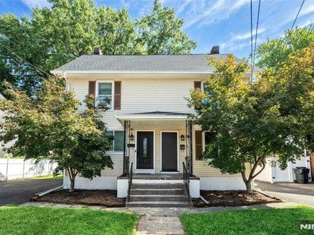5 bedroom, Bergenfield NJ 07621 105723874