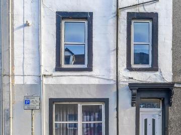 5 bedroom block of apartments for sale