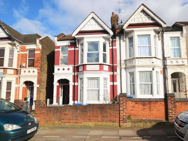 5 Bedroom Block Of Apartments Flat