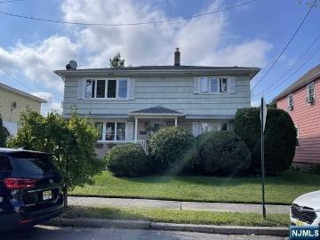 5 bedroom, Bloomfield NJ 07003 103190493