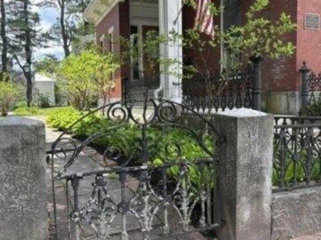 5 bedroom, Brunswick ME 04011 105613068