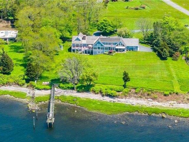 5 bedroom, Bristol RI 02809 105476357