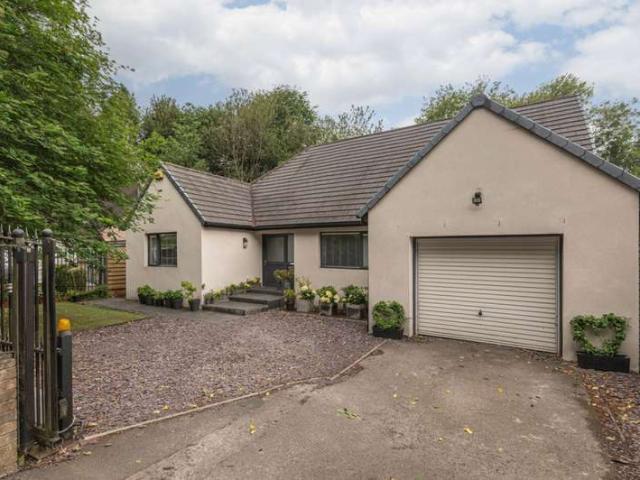 5 Bedroom Bungalow