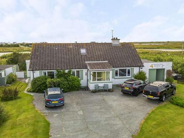 5 Bedroom Bungalow