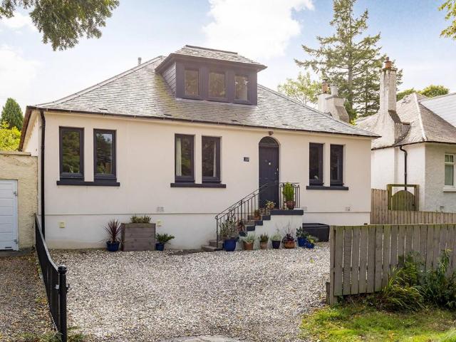 5 bedroom bungalow for sale