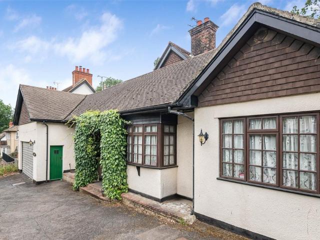 5 bedroom bungalow for sale