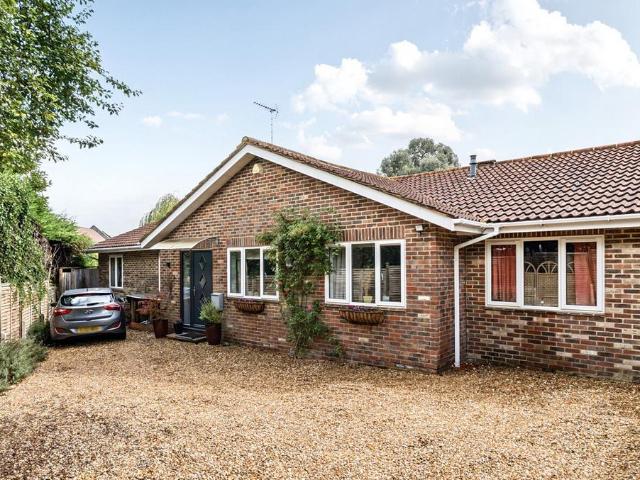 5 bedroom bungalow for sale