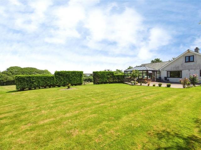 5 bedroom bungalow for sale