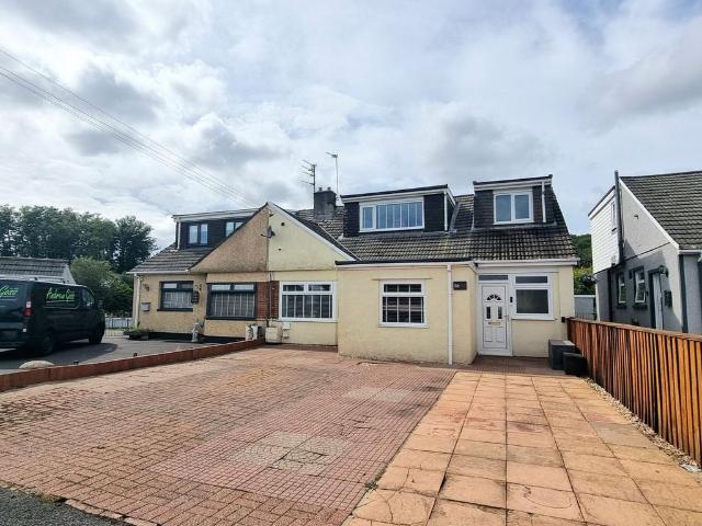 5 bedroom bungalow for sale