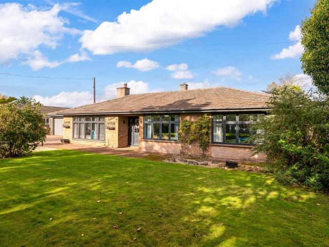 3 bedroom bungalow for sale