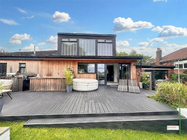 5 bedroom bungalow for sale