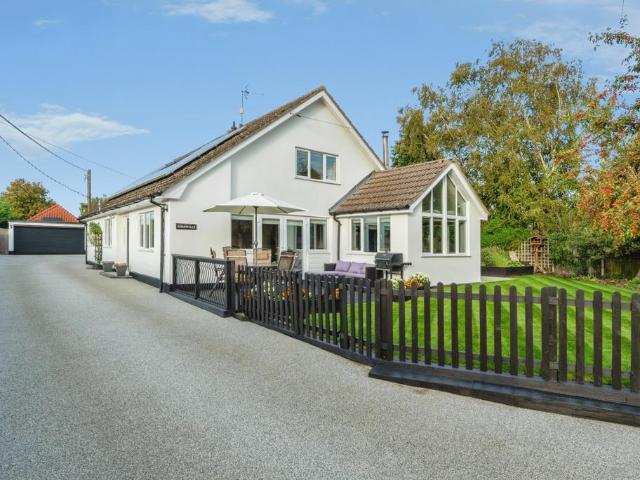 5 bedroom bungalow for sale
