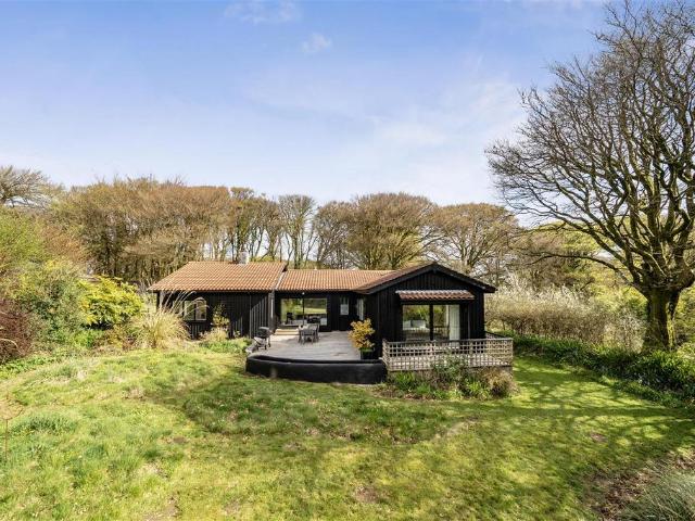 5 bedroom bungalow for sale