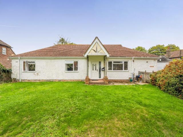 5 bedroom bungalow for sale