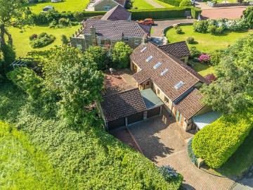 5 bedroom bungalow for sale