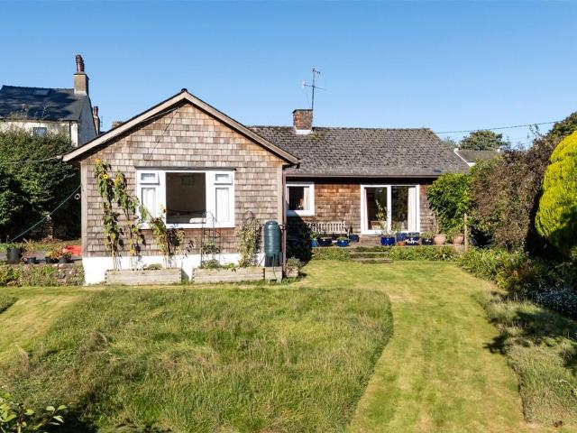 5 bedroom bungalow for sale