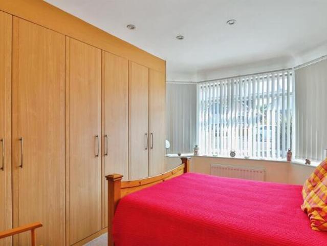 5 bedroom bungalow for sale in Mellstock Road, Poole, BH15