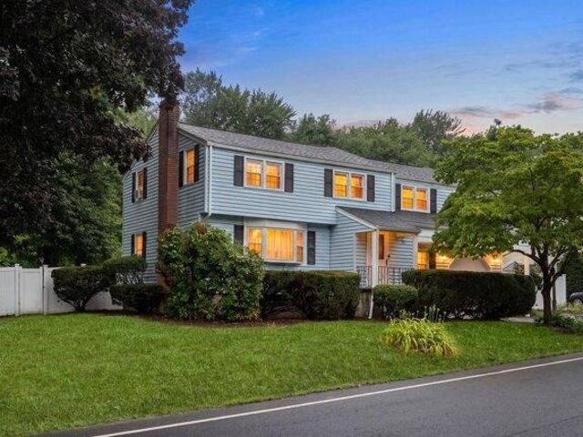 5 bedroom, Burlington MA 01803 105511575