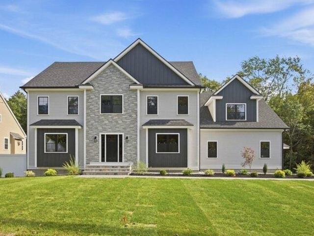 5 bedroom, Burlington MA 01803 105535843